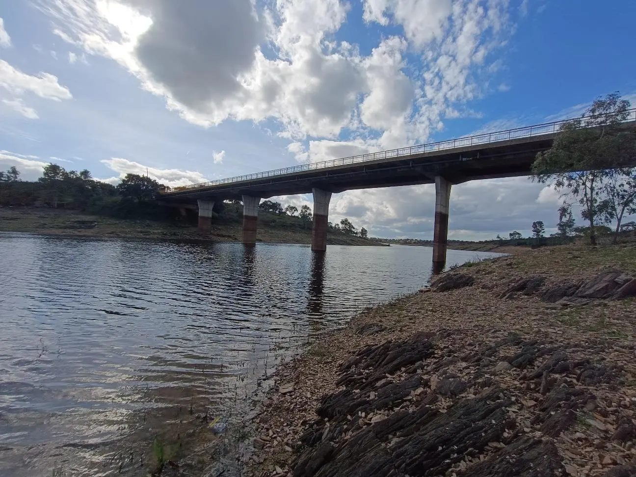 Ponte da Sapatoa sobre a Barragem da Vigia